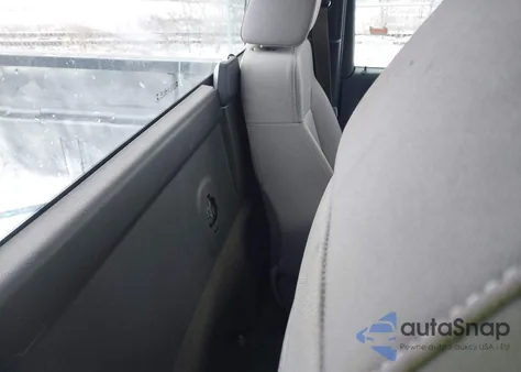 2014 Chevrolet Silverado 1500 Work Truck 1Wt z USA, uszkodzony, nr VIN 1GCNKPEC5EZ142343